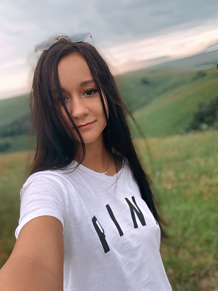 Диана привлекальеная девушка из Йошкар-Олы цена от 5000 руб