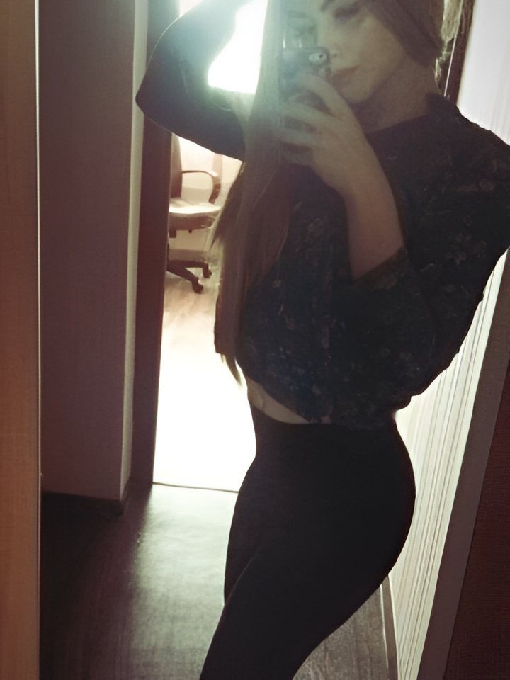 Роксана привлекальеная девушка из Йошкар-Олы цена от 3000 руб