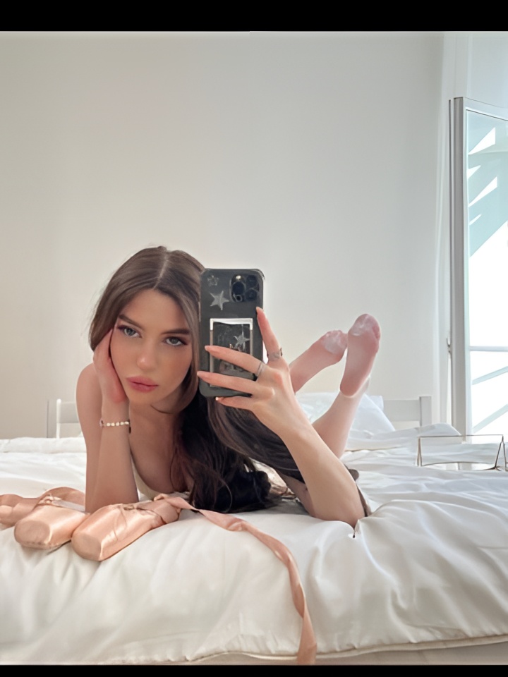 Василиса привлекальеная девушка из Йошкар-Олы цена от 2000 руб