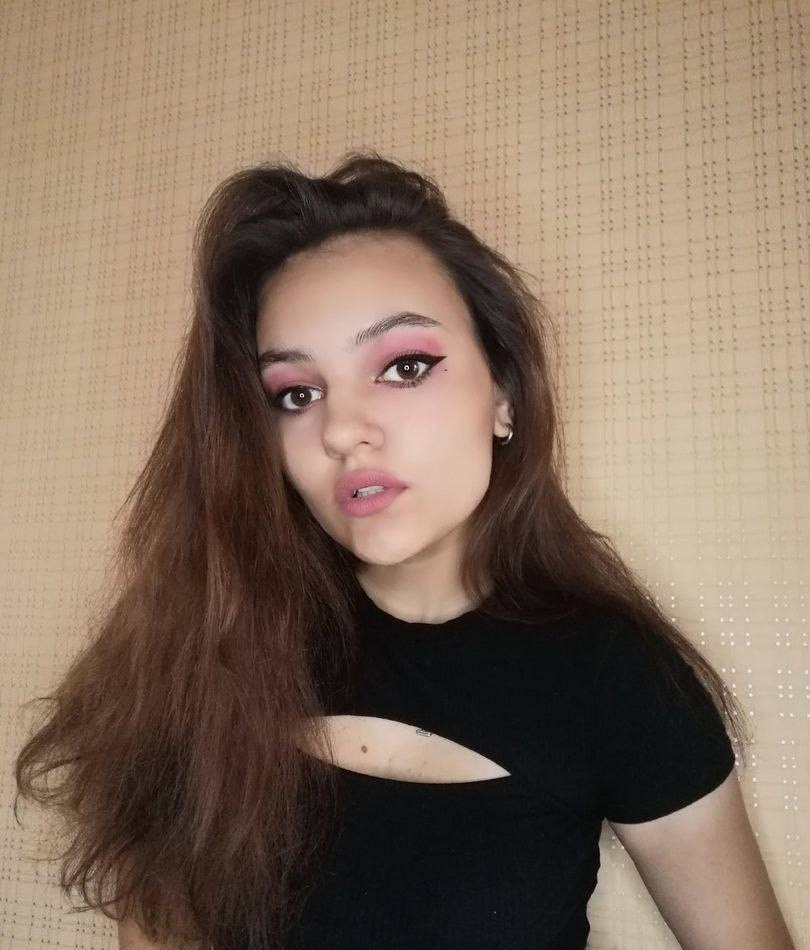 Мирана привлекальеная девушка из Йошкар-Олы цена от 3000 руб