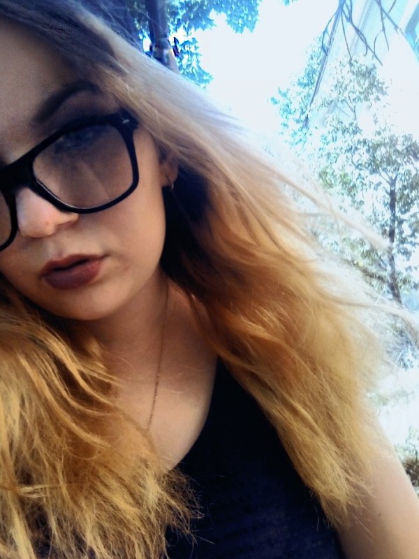 Марина привлекательная девушка из Йошкар-Олы цена от 3000 руб