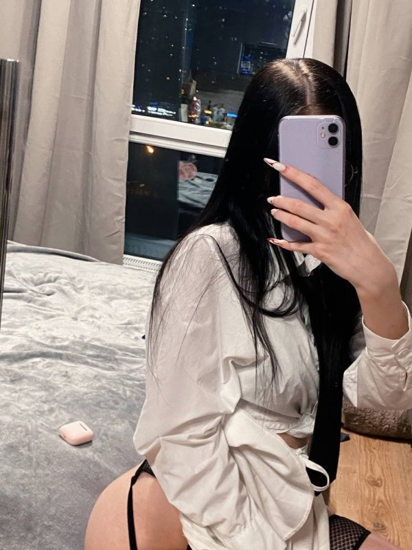 Олечка привлекательная девушка из Йошкар-Олы цена от 5000 руб