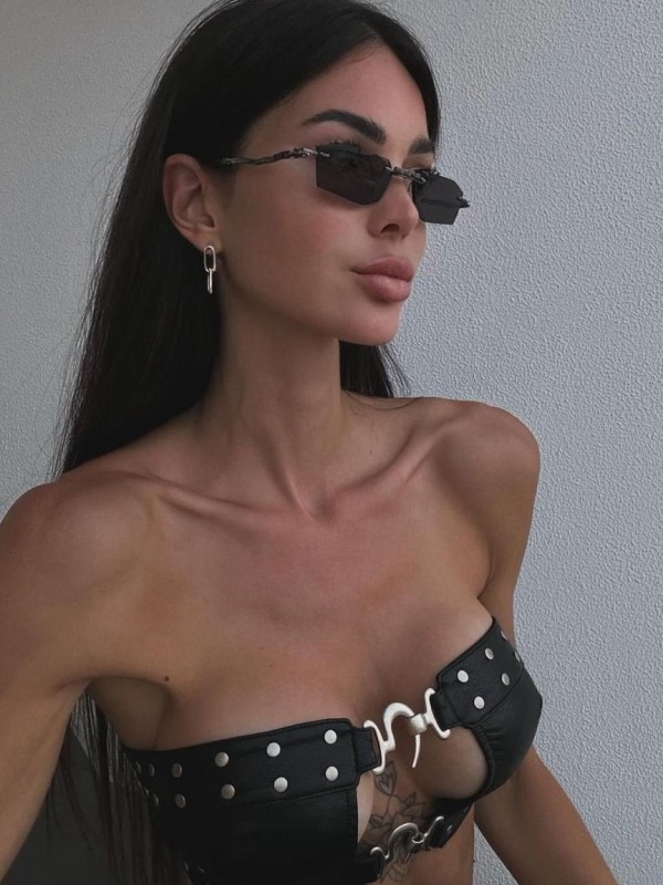 Энн привлекательная девушка из Йошкар-Олы цена от 6000 руб